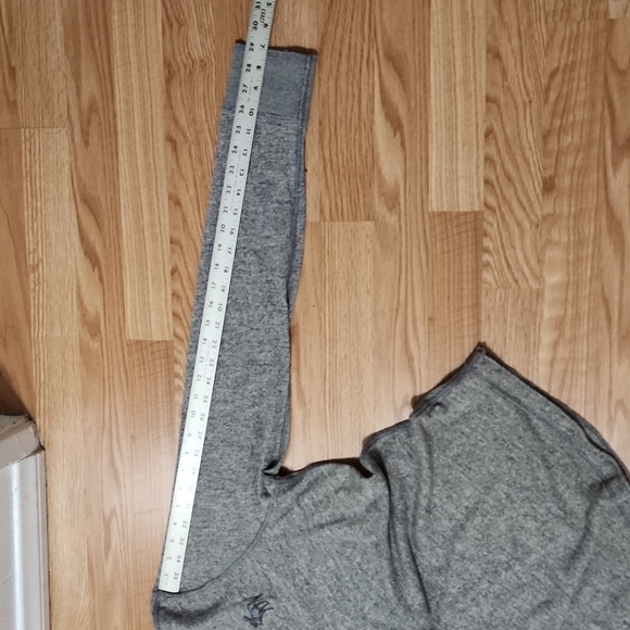 Abercrombie Fitch Sweater Mens Medium XL Grey Muscle V-Neck Pullover Long Sleeve - Picture 7 of 7